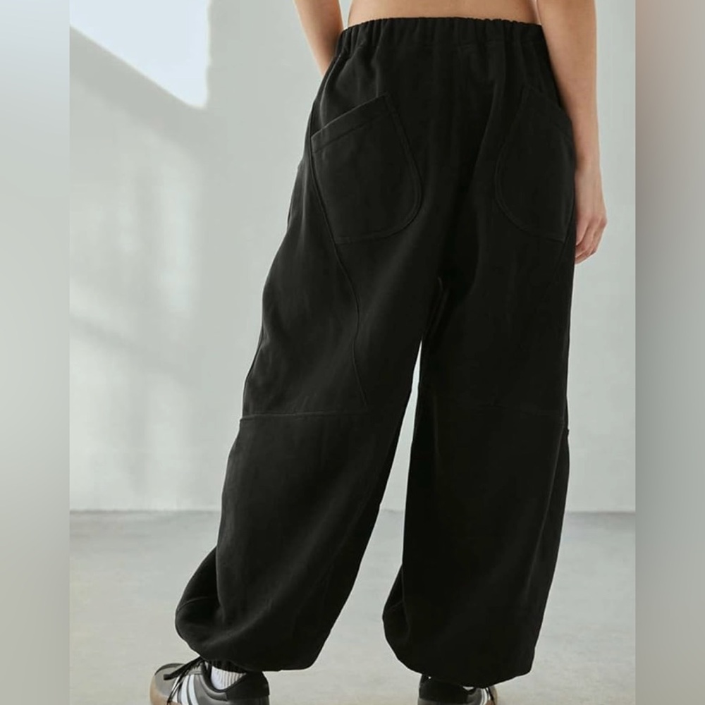 ✨131 Drawstring Sweatpants - Picture 2 of 2